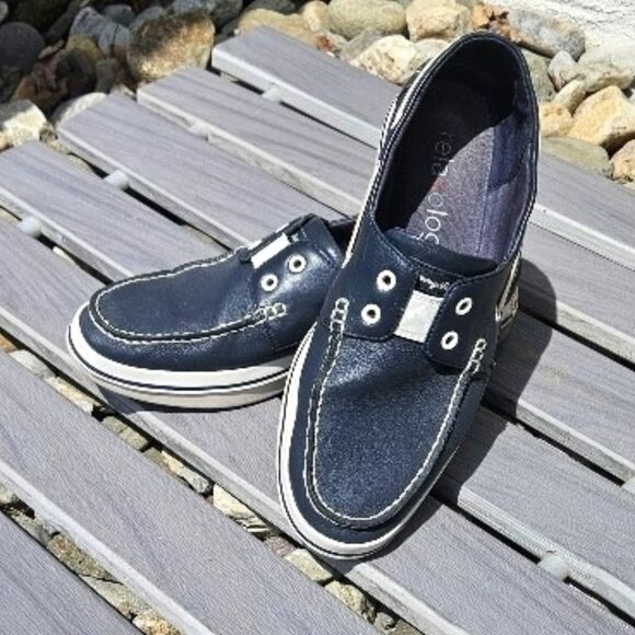 Tommy  Relaxology®  Slip-On Shoes - Picture 1 of 6